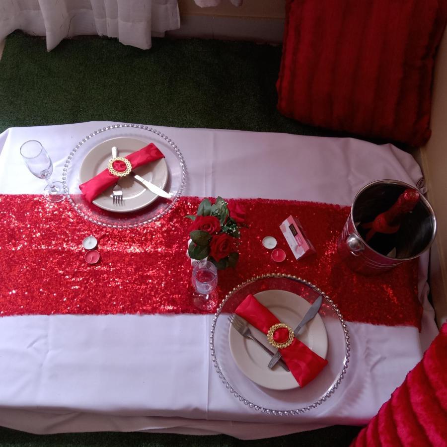 Suits Guest House & Bar Carletonville エクステリア 写真
